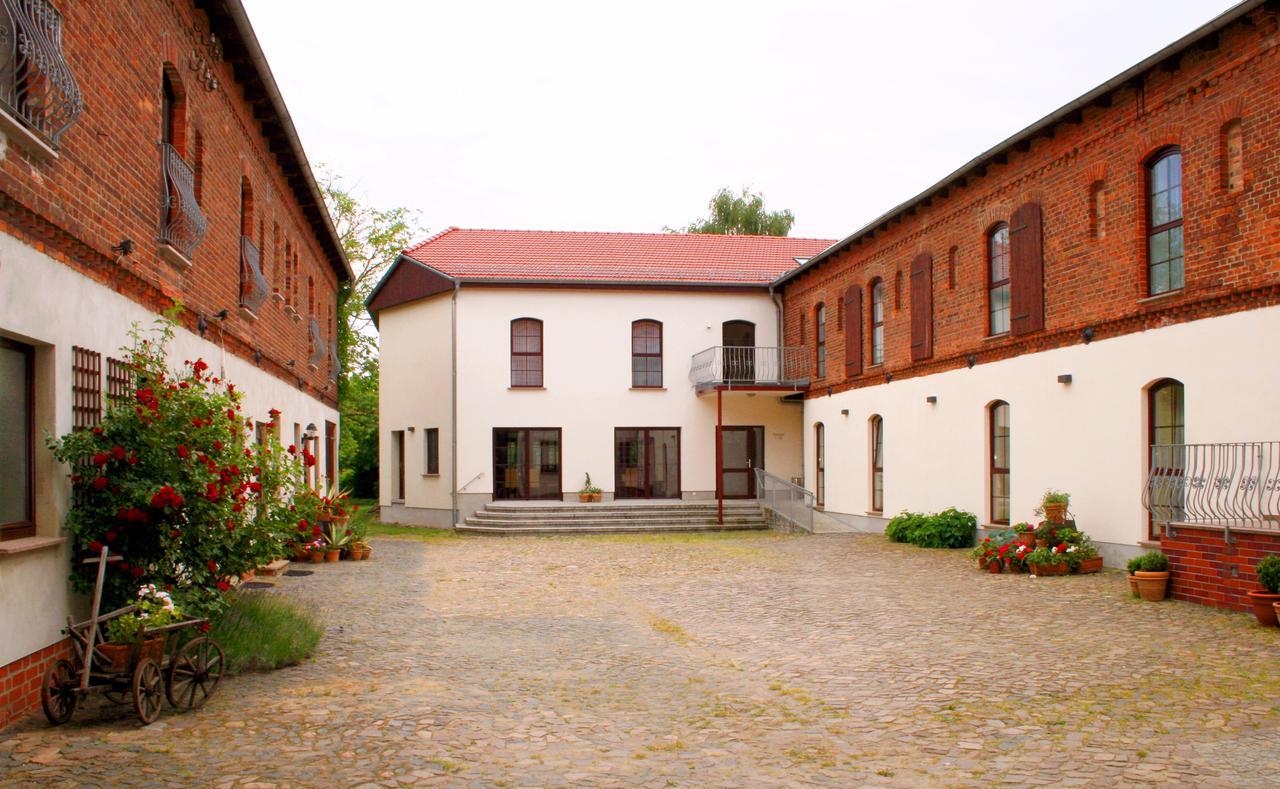 Landhaus Heinrichshof Jüterbog Eksteriør bilde